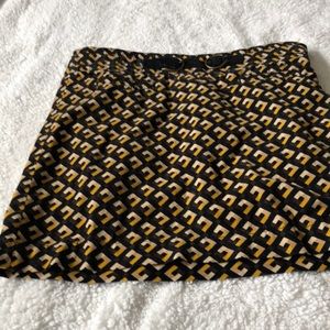 Adorable Loft corduroy print mini skirt.
